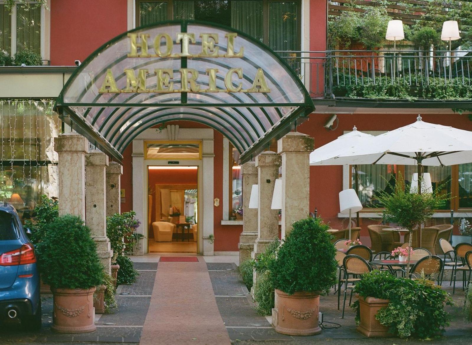 Hotel America Trento Esterno foto