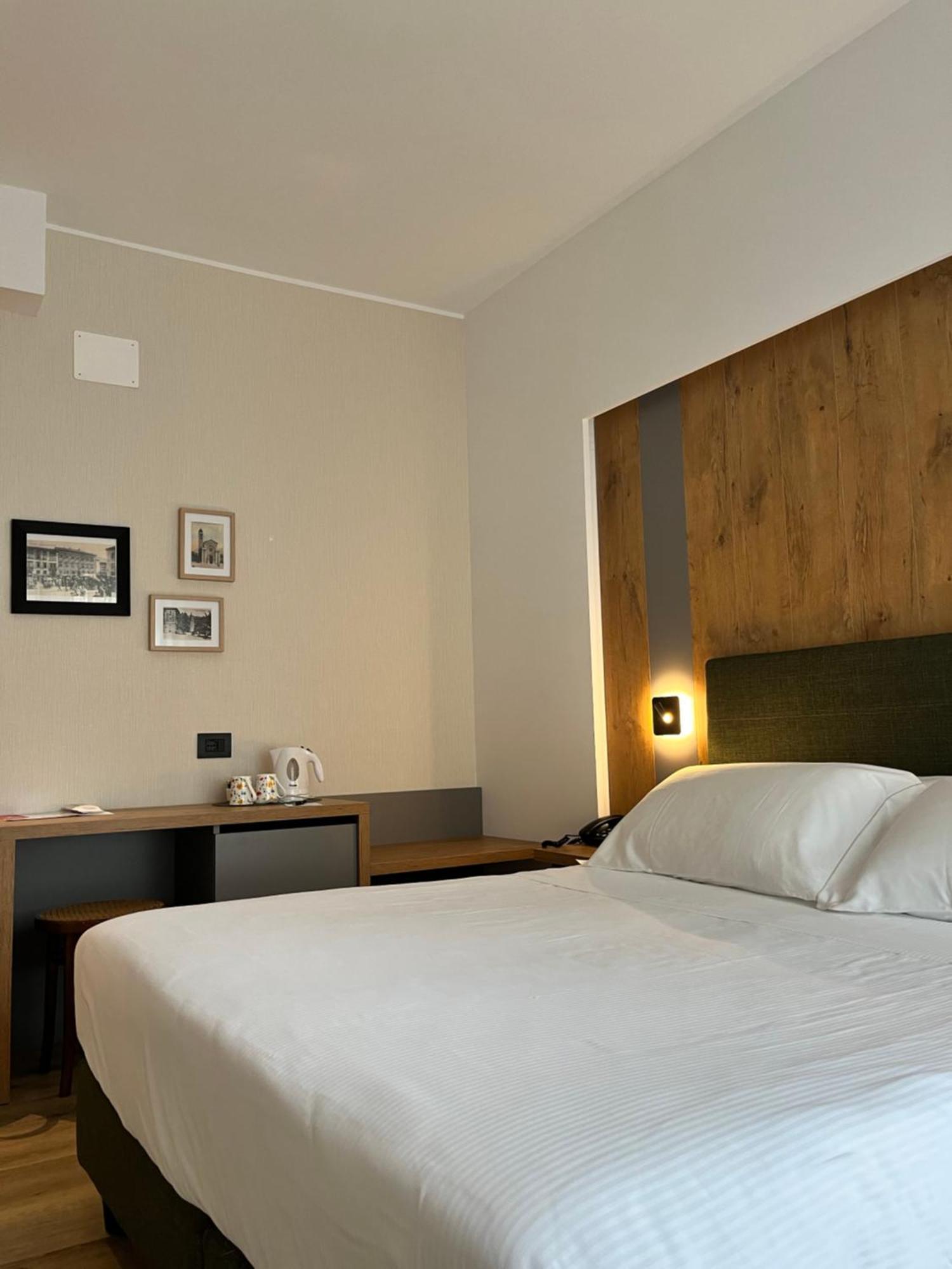 Hotel America Trento Esterno foto