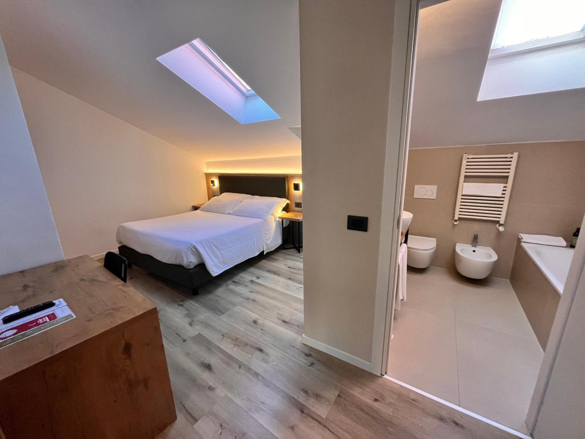 Hotel America Trento Esterno foto