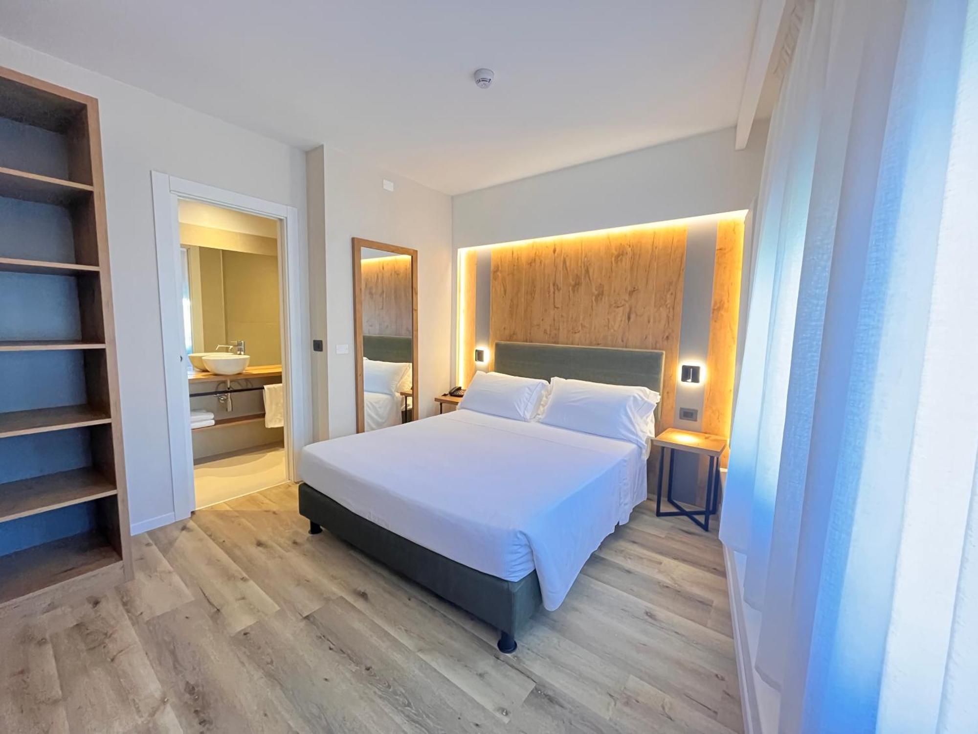 Hotel America Trento Esterno foto